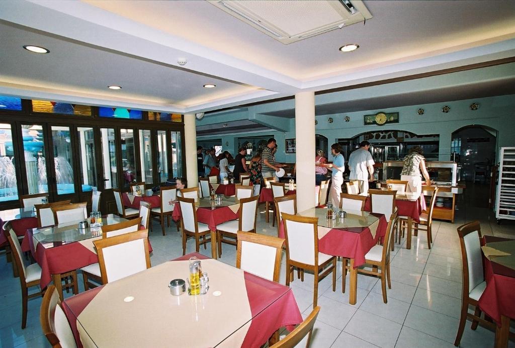 Grecian Fantasia Resort Faliraki Exterior photo